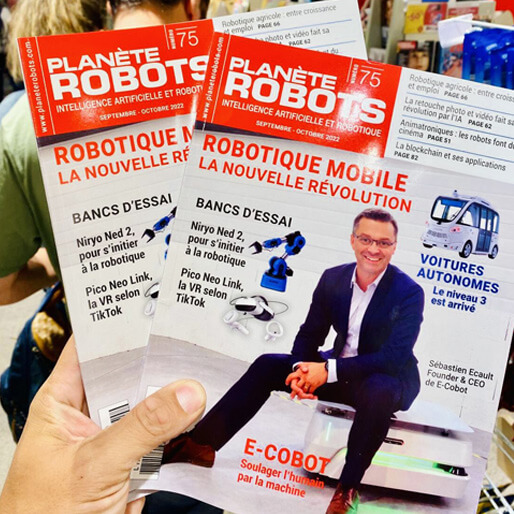 1ere de couverture et Interview sur la robotique mobile dans le n°75 de Planète Robots
